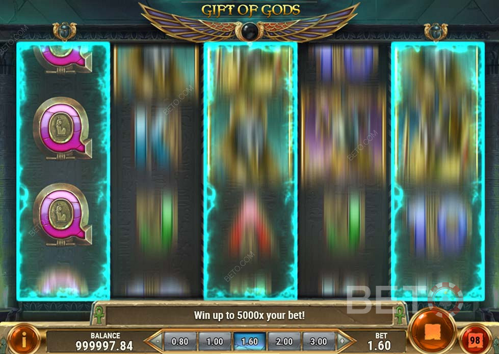Rolling the reels in Rise of Dead slot