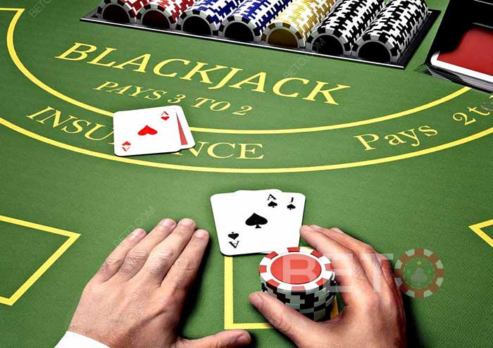 Online Blackjack - Guide til at spille kort online og vinde!