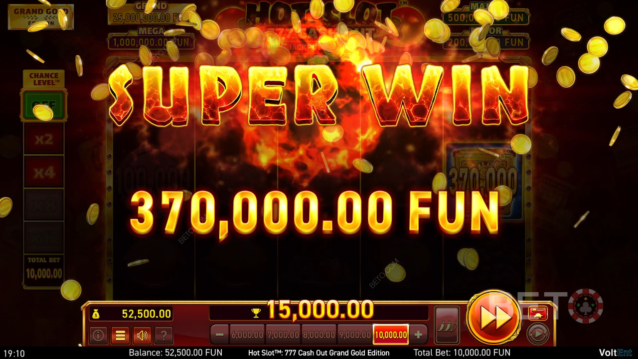 Win 2,500x Your bet in the Hot Slot: 777 Cash Out Grand Gold Edition Slot!