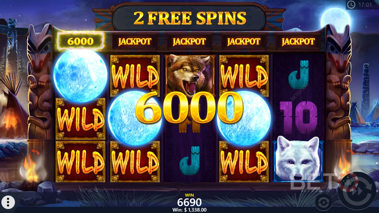 Full moon symbols reward the corresponding prizes in Wolf Riches online slot