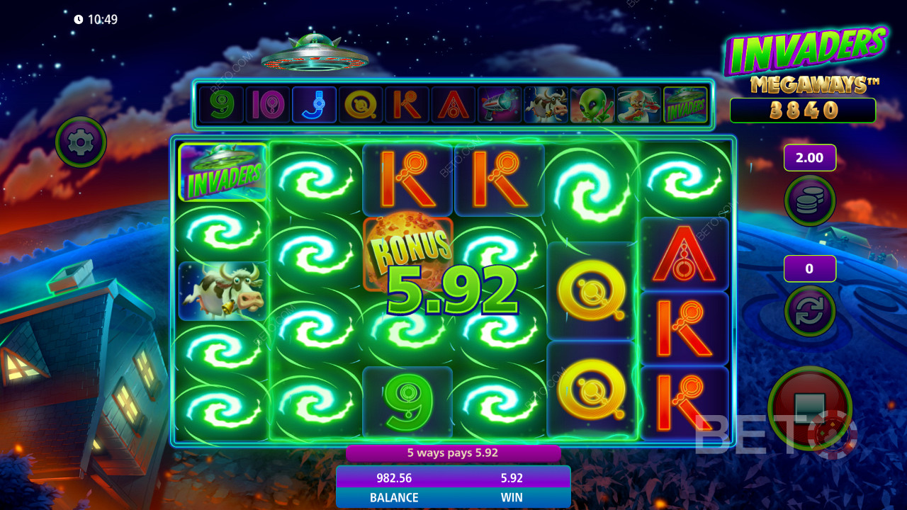 Enjoy cascading reels to get more wins in Invaders Megaways slot machine