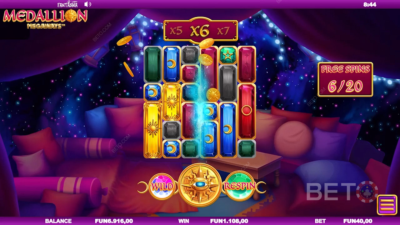 Unlock several exciting bonus features with the Free Spins mode to top up your pockets