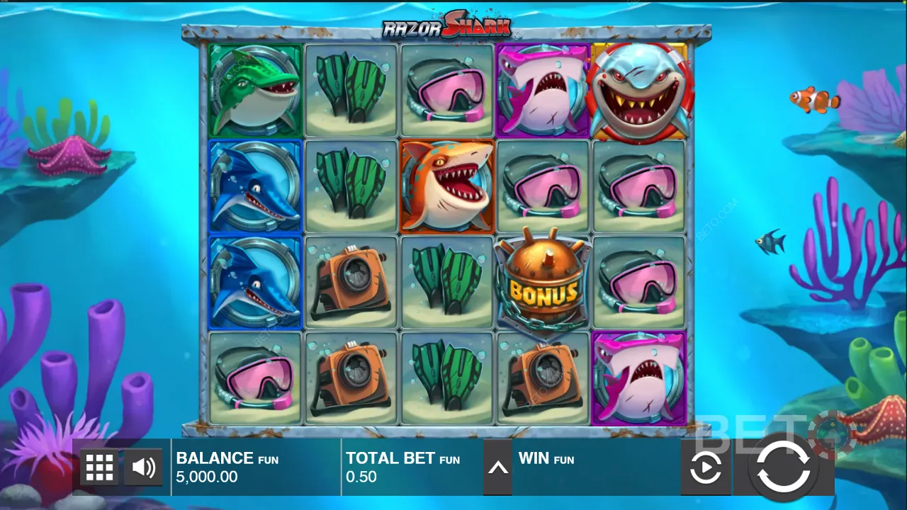 Gameplay of Razor Shark slot machine
